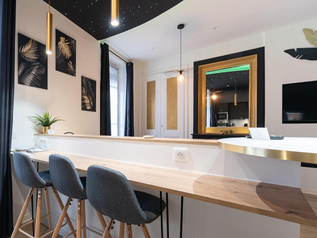 Appartement Chic Proche Bellecour Avec Parking Λυών Εξωτερικό φωτογραφία