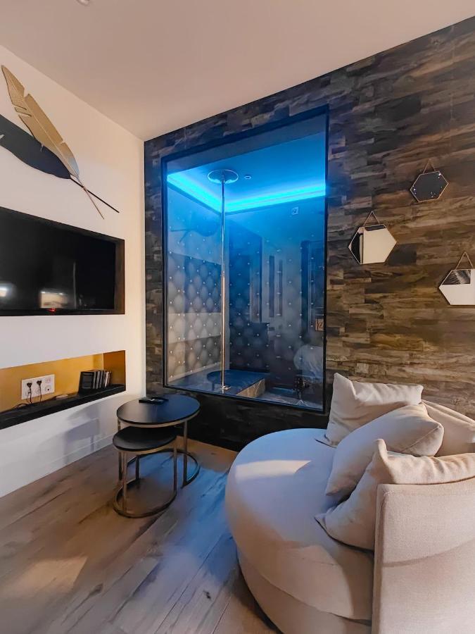 Appartement Chic Proche Bellecour Avec Parking Λυών Εξωτερικό φωτογραφία